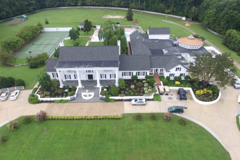 airbnb mansion in chattanooga